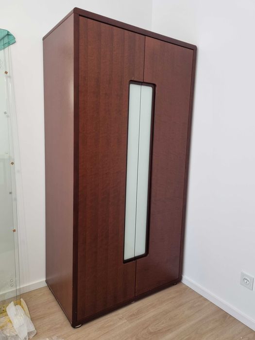 Szafa dwudrzwiowa + witryna ze szkłem