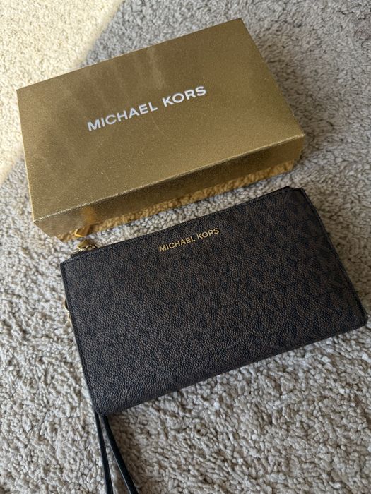 Michael Kors Jet Set double Zip Wristlet
