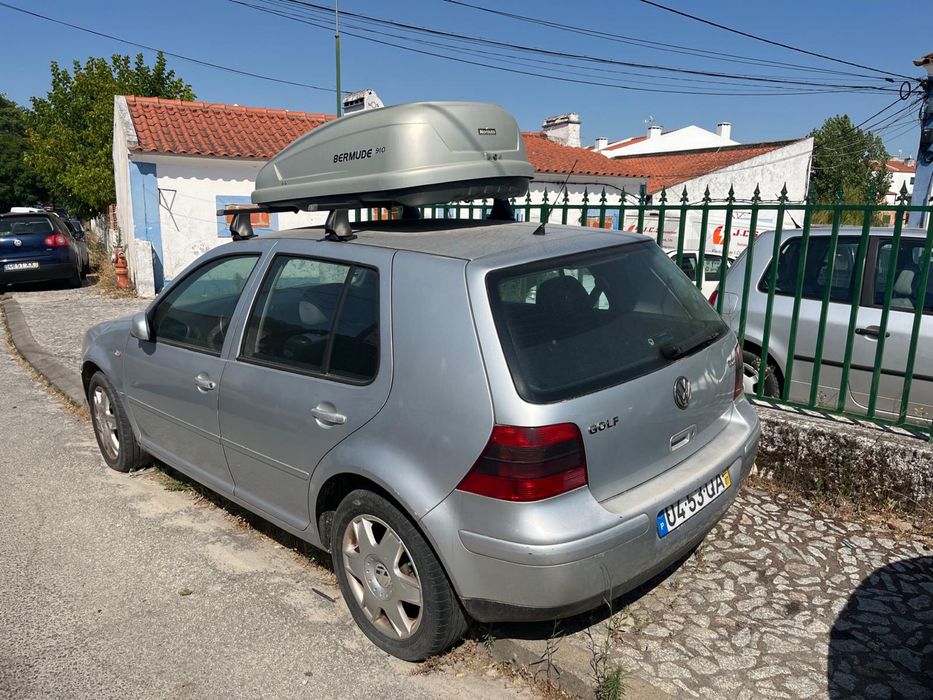 Volkswagen Golf IV 1.9 TDI (ano 2000) para peças
