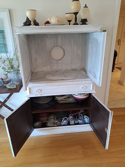 Móvel rústico 55x100x155 cm