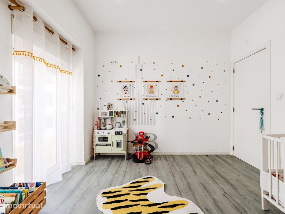Apartamento T2+1 em Queluz