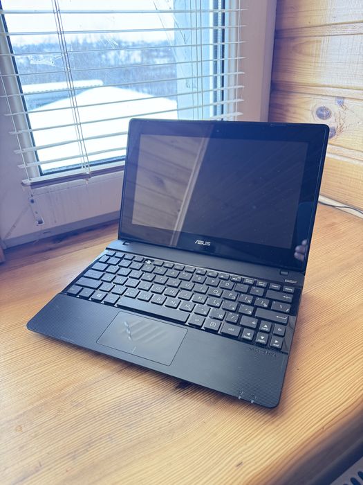 Ноутбук asus x102B