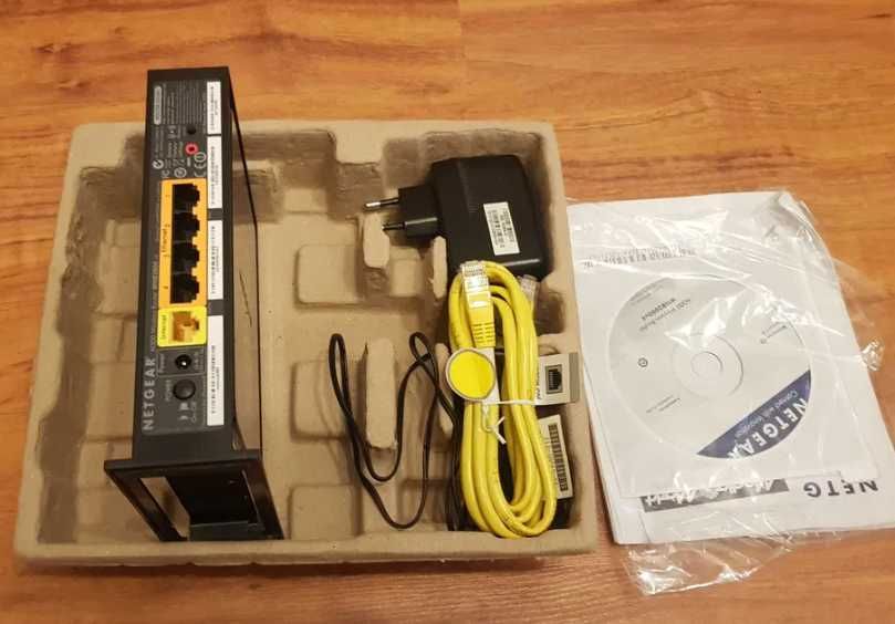 Router Netgear WNR2000 N300