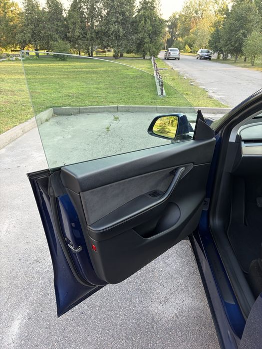Tesla model Y 2021 рік 82 кВт