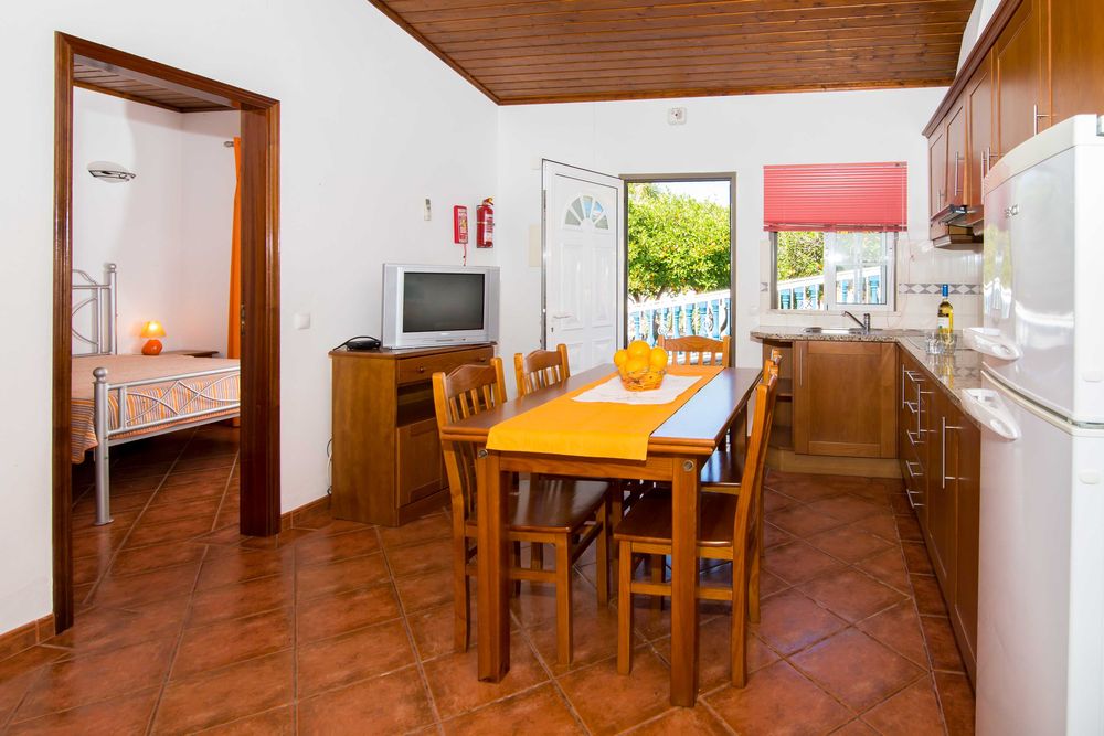 Casa Térrea em local sossegado perto EN125 e A22
