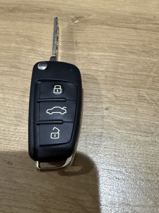 Kluczyk pilot Audi A6 C6