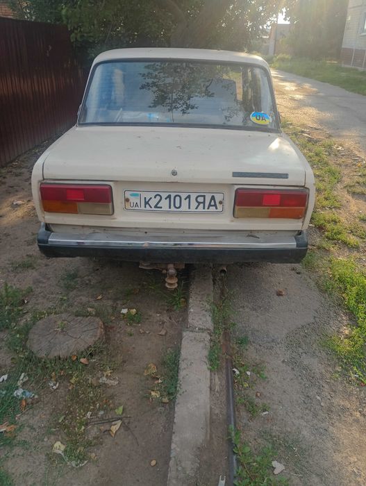 Продам автомобиль ваз 2107,