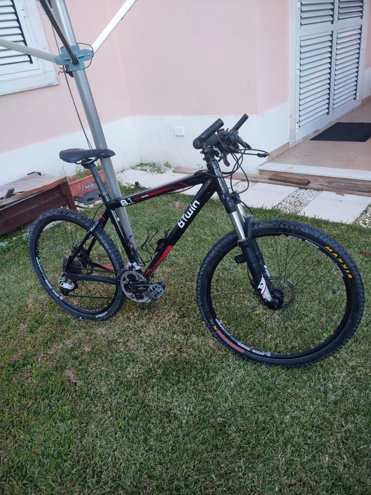 Bicicleta Rockrider 8.1