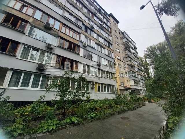 Продам 3кімн.квартиру Коновальця Євгена, 35  63 кв.м   ст.М"Печерська"