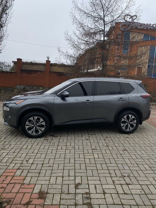 Nissan Rogue SV 2020