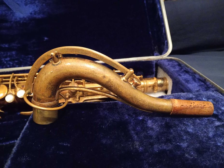 Saxofone Conn 10m