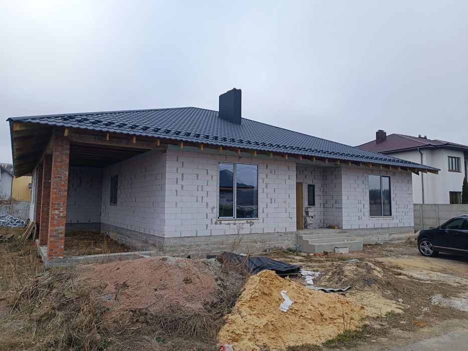 продажа дома в Довжике в центре села