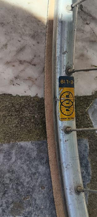 Conjunto de rodas clássicas de bicicleta de estrada