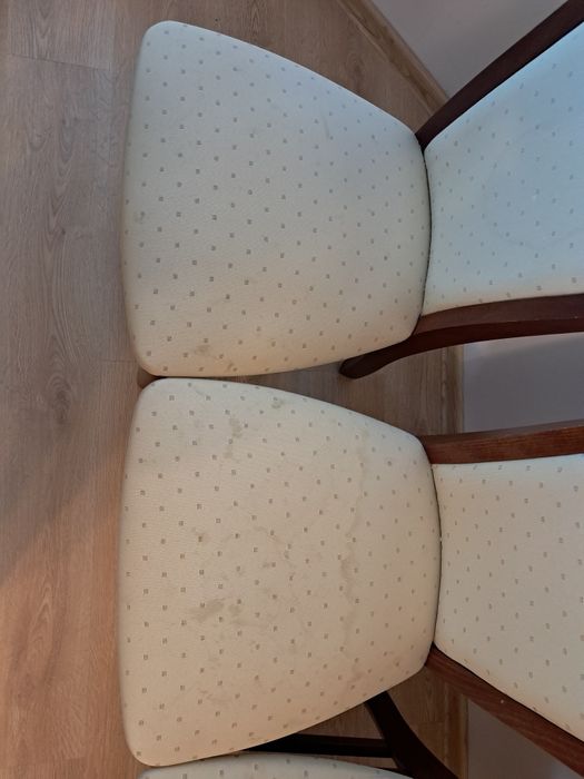 Krzesła, zestaw krzeseł