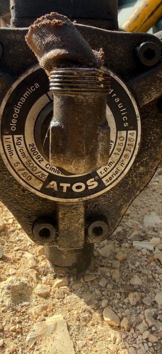 Bomba hidraulica Atos 1450rpm em exelente estado