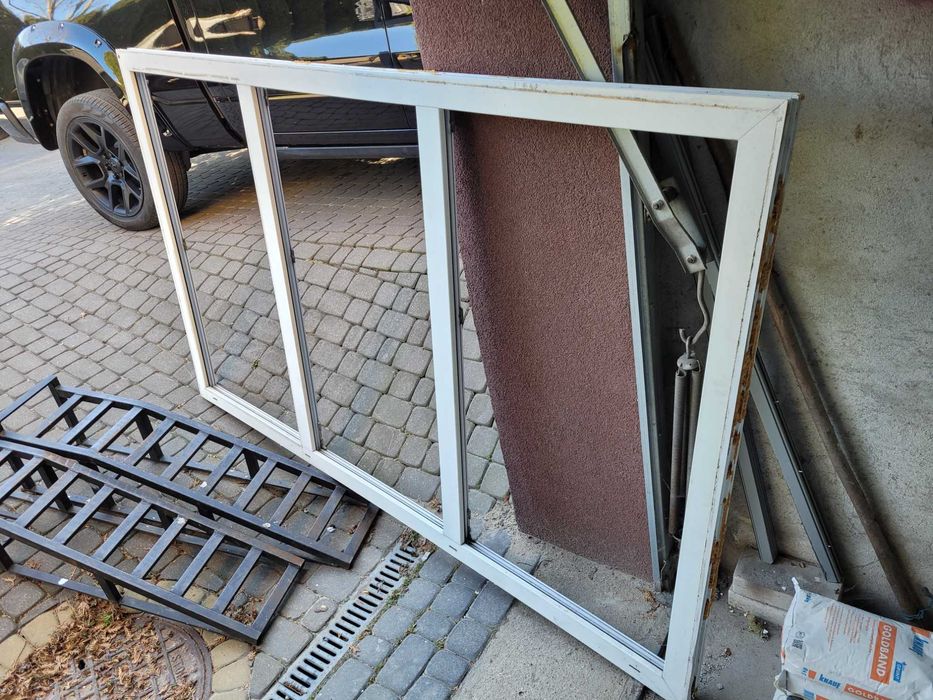 Okno używane 235x143