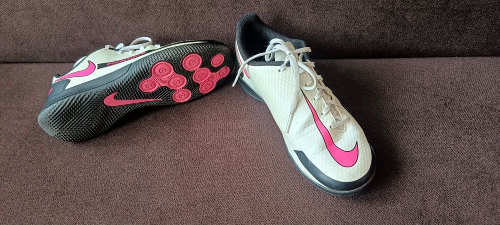 Nike Phantom dziewczęce