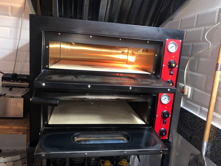 Продам професійну електропіч для піци BRL2- 4x33P Rauder,