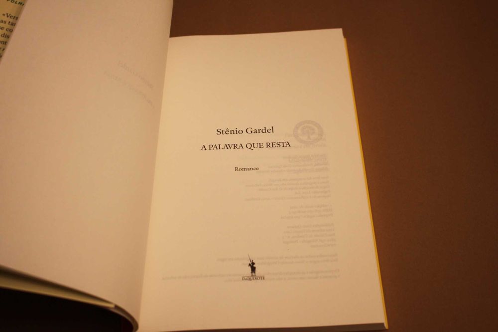 ' A Palavra que Resta de Stênio Gardel