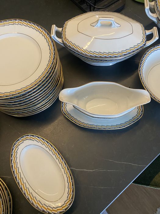 Dishware Set - Plate Set478410624090122242