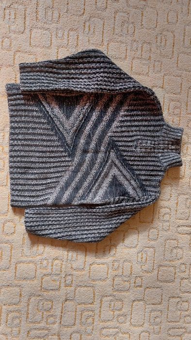 Продам свитер мужской б/у