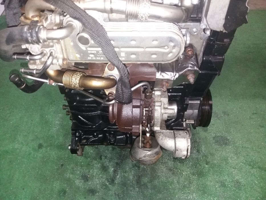 Motor Vw Golf V 1.9 TDI / 2006 / Ref: BXE