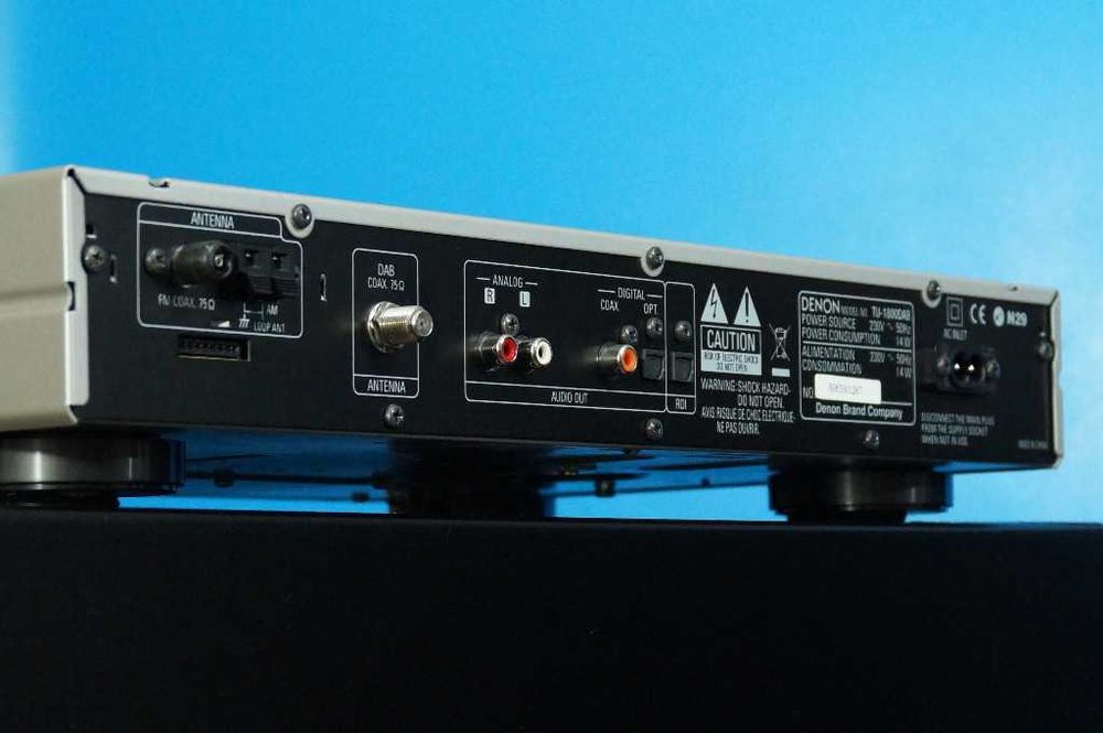 Tuner radiowy marki DENON TU-1800AE   z pilotem i kartonem GWARANCJA