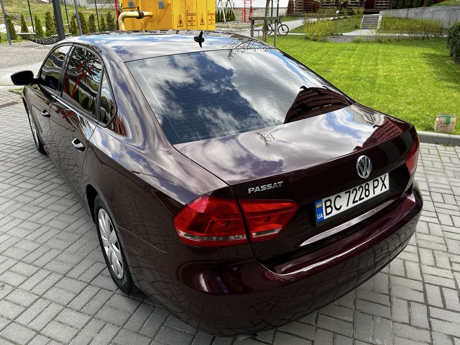 Volkswagen Passat B7 2013 2.5 газ/бенз