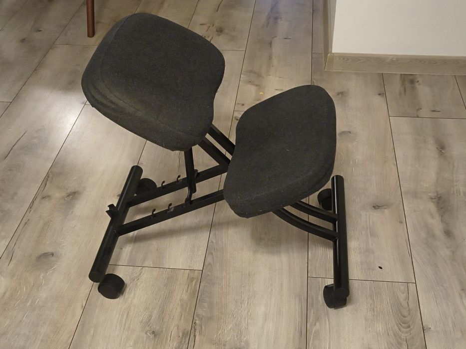 Eifred klękosiad IKEA