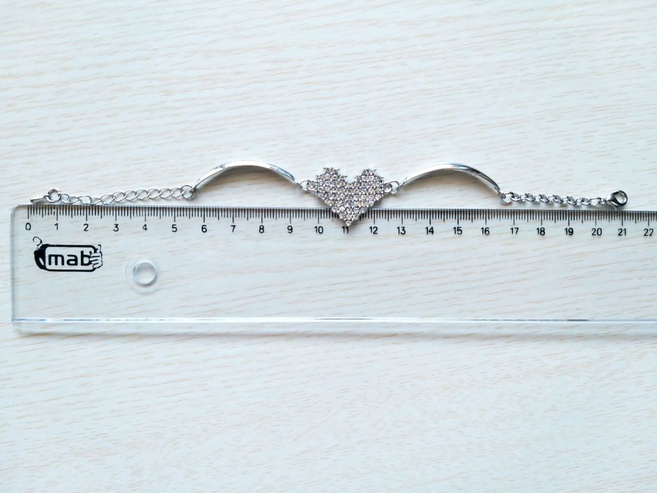 Pulseira com Coração Brilhante Prateada