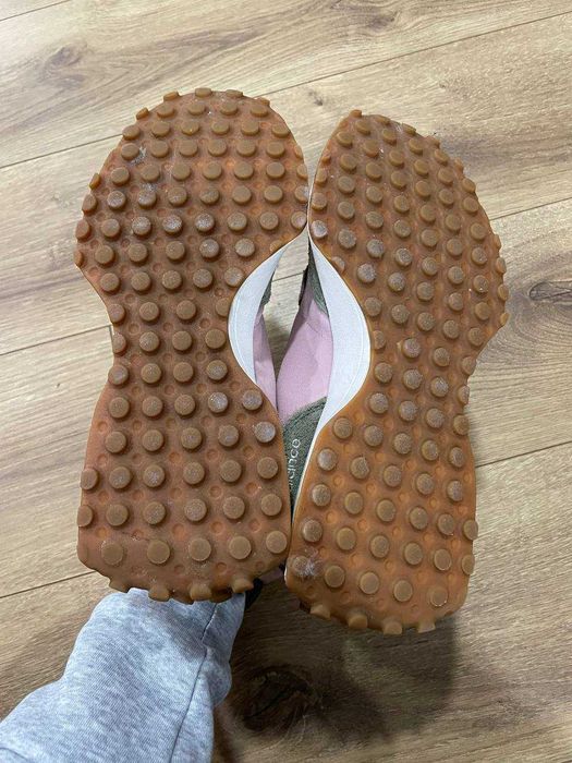 Жіночі кросівки фірми new balance 327 оригінал