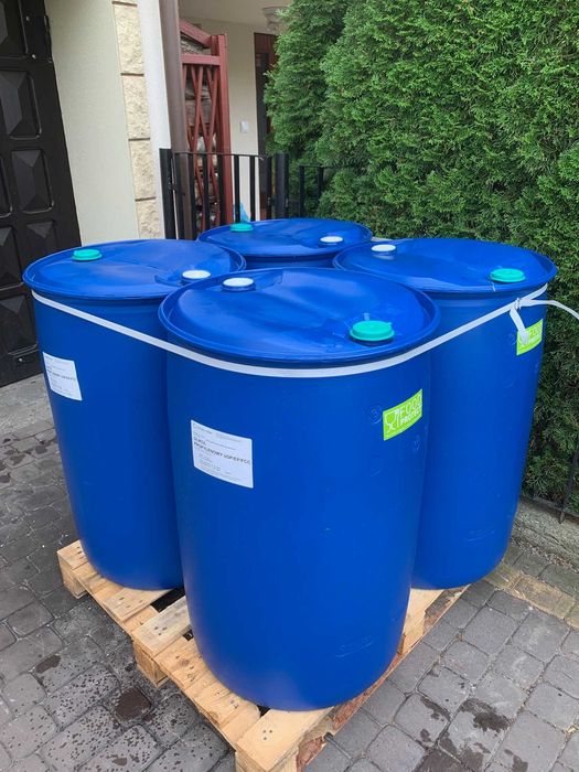 Beczka 200L plastik JAK NOWA! 25 zł/sztuka