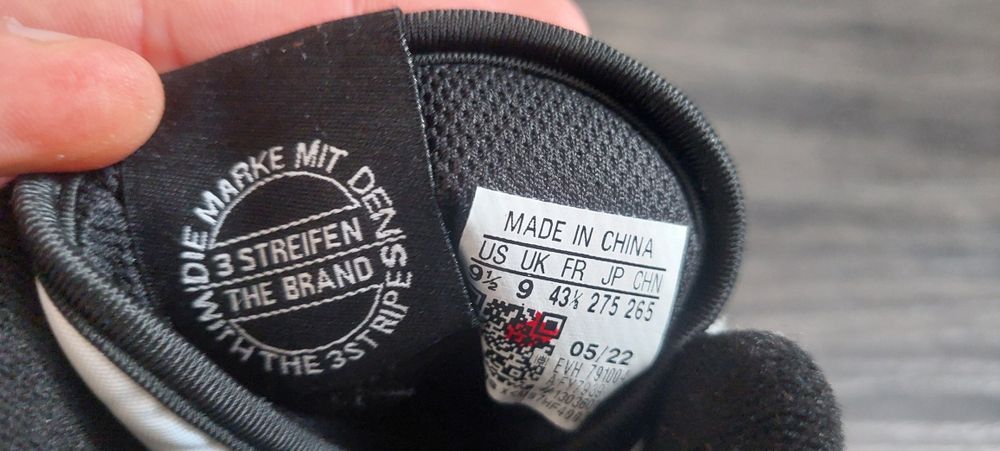 Nowe męskie wysokie skórzane Adidas 43