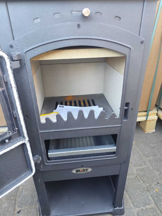 Piec Koza Kominek - Ogrzewacz Pomieszczeń Blist MODENA 12 KW