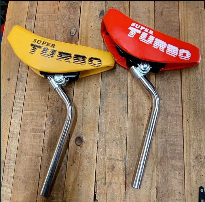 Pneus,selins,manete,maxilas,punhos, espigão curvo bicicleta BMX