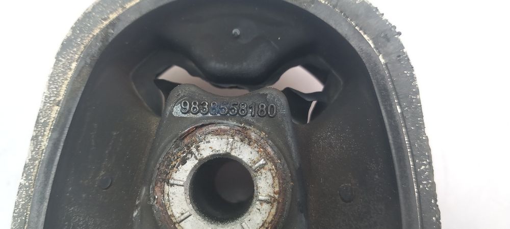 Apoio da caixa OPEL Corsa F