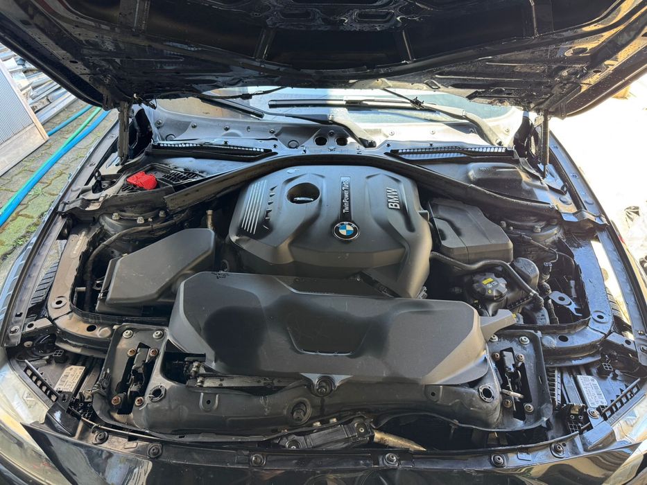 SINISTRADA BMW 320i Motor B48 Sport Automática 2016 F31