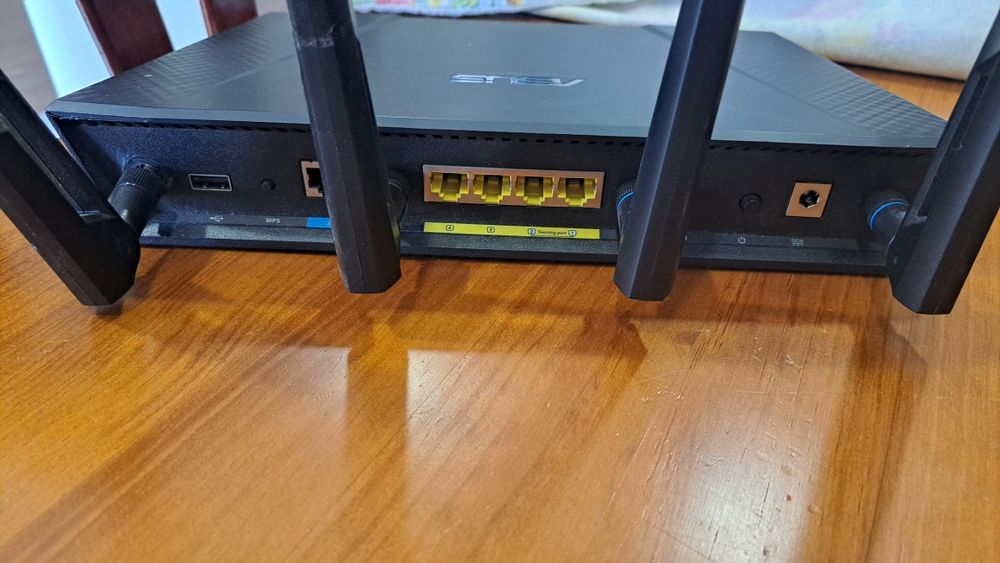Router ASUS RT- AC87U