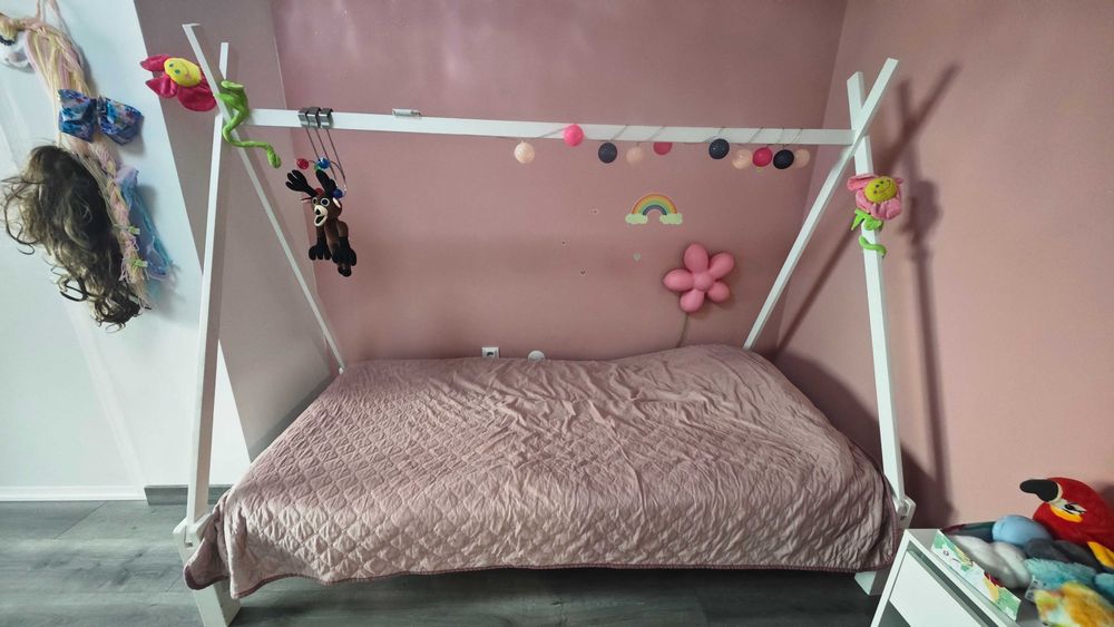 Cama menina como nova 1,90*90MT + Colchão