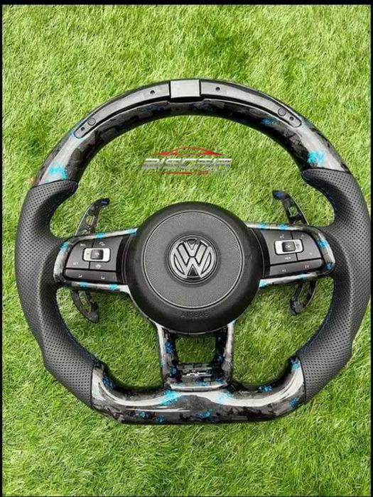 Volante VW Carbono com LED Display | GTI / R (MK5 MK6 MK7 MK8)