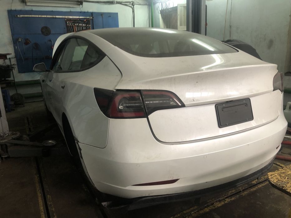 Тесла рестайлинг 2022 Long Range Tesla Model 3