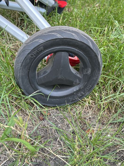 Велосипед триколісний Qplay Nova rubber