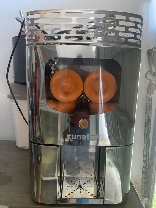 Maquina sumo laranja zunatur