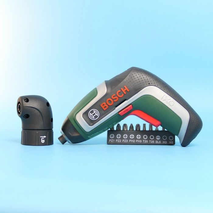 Акумуляторна електровикрутка Bosch IXO 7 Angle Set (06039E0003) з кутовою насадкою. Аккумуляторная отвертка Bosch IXO 7 Angle Set  с угловой насадкой.
