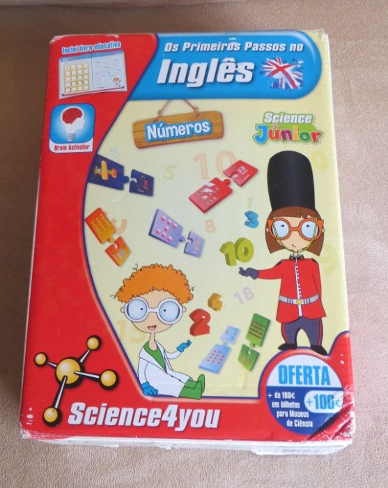 Os Primeiros Passos - Em Inglês - Science Júnior - Puzzle + Livro