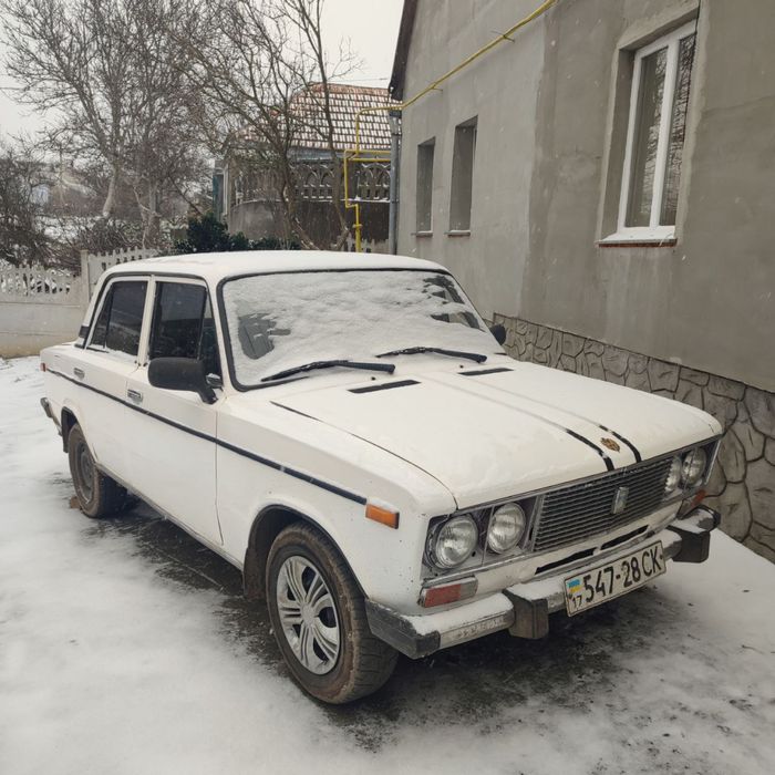 Продам ваз 2103      1975 год (СРОЧНО)