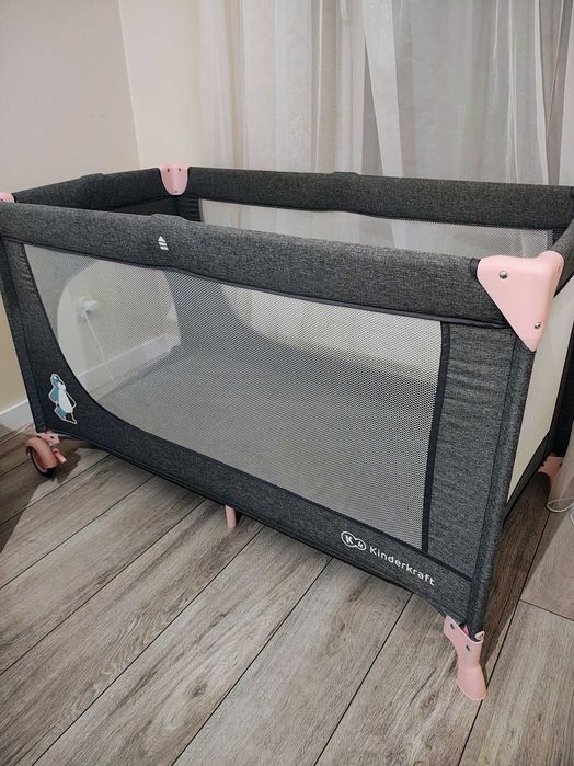 Łóżeczko, kojec dla dziecka Kinder Kraft sprzedam.