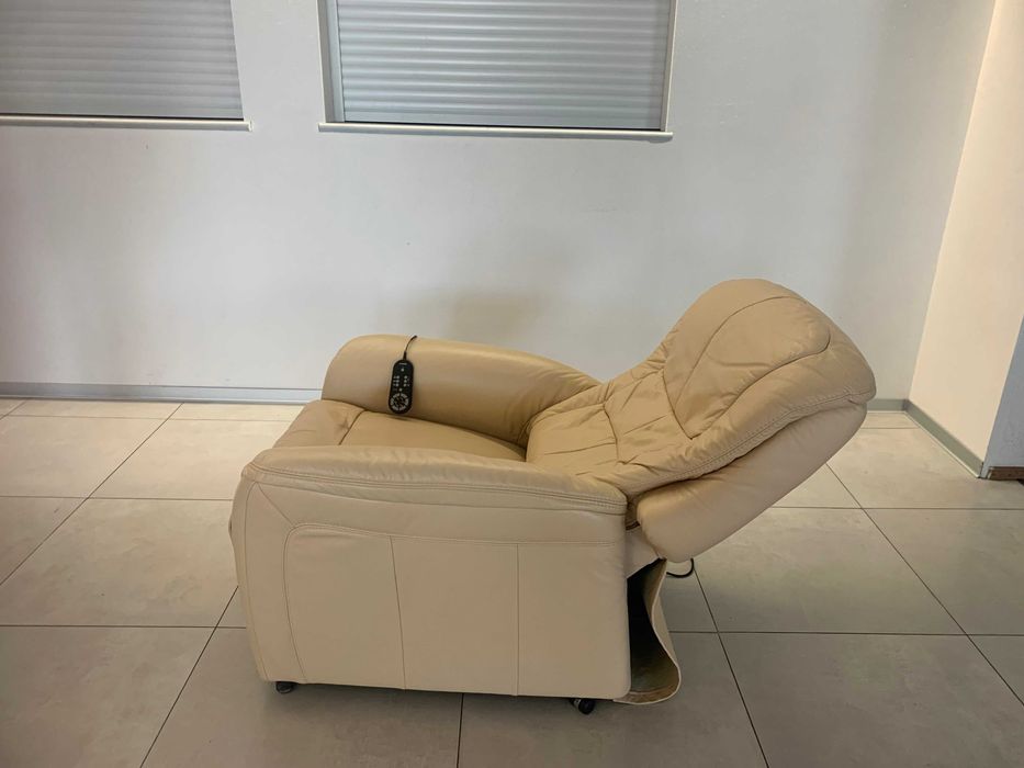 Hukla skórzany fotel z super masażem