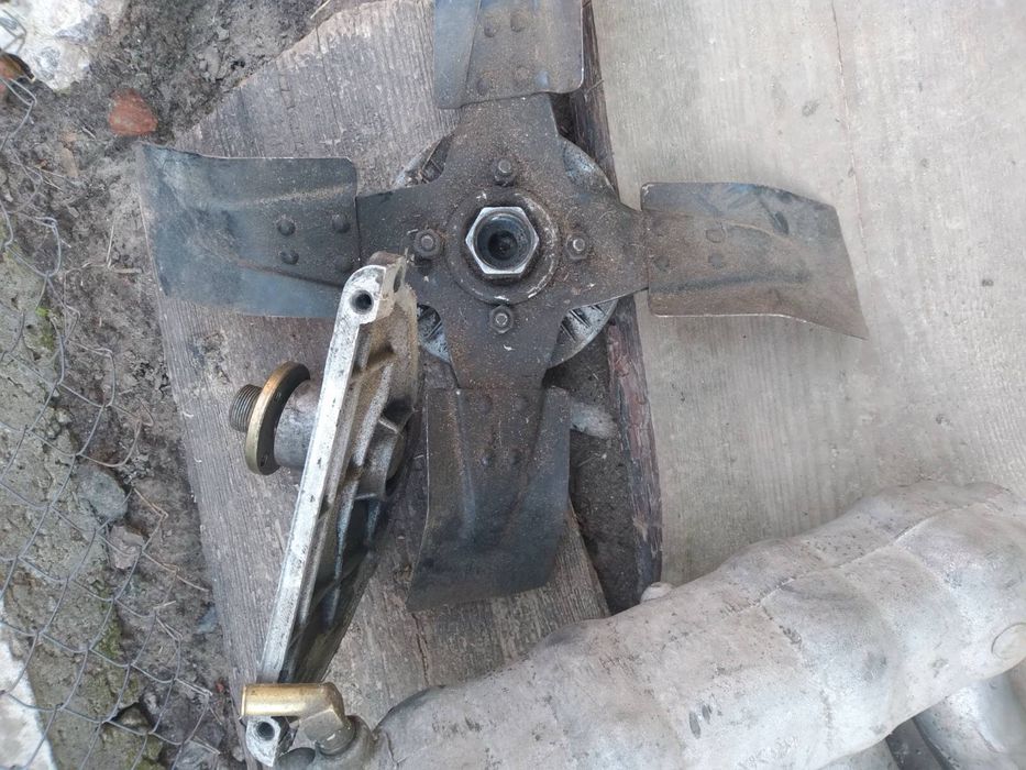 Колектор двигуна ЗМЗ 409