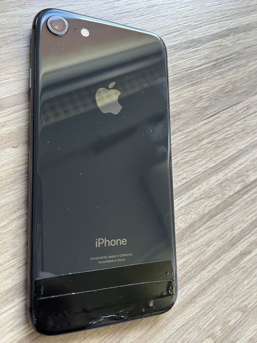 iPhone 8 64GB bateria 100%